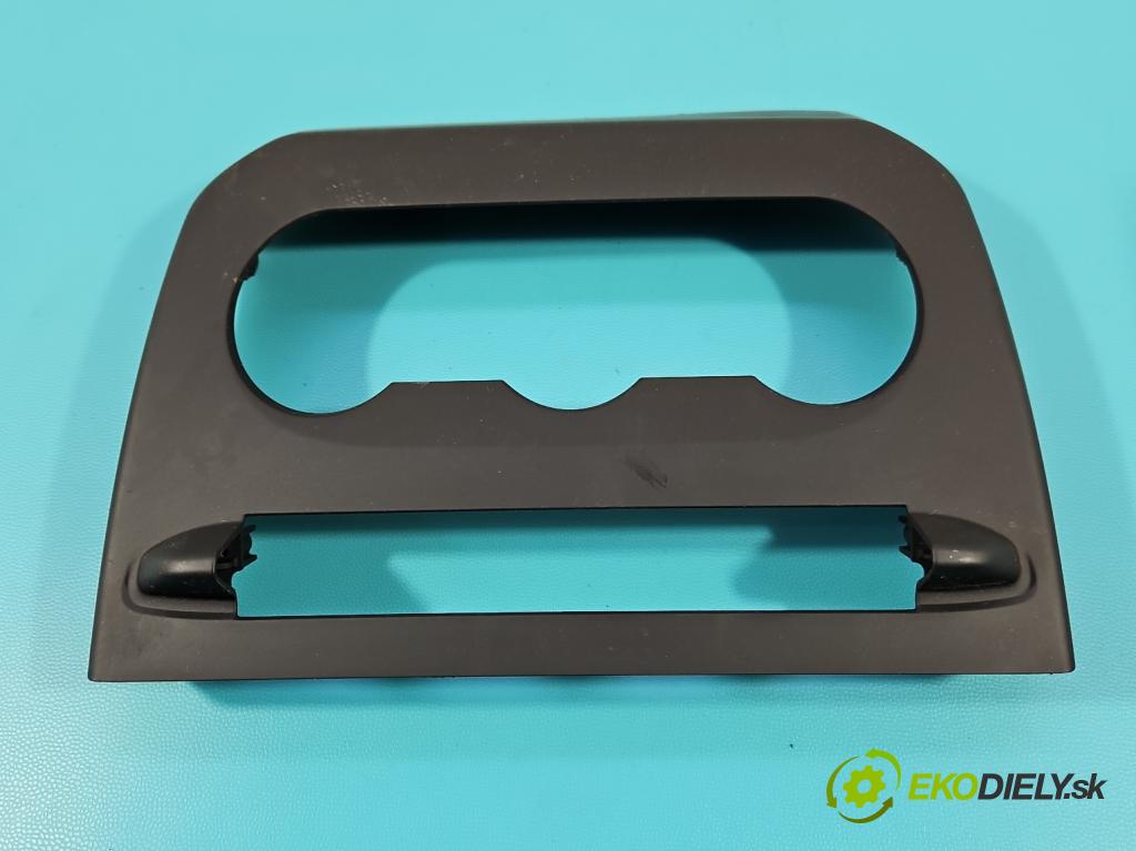 Renault Express 1.5 dci 95 HP manual 70 kW 1461 cm3 5- kryt plast 682601021R