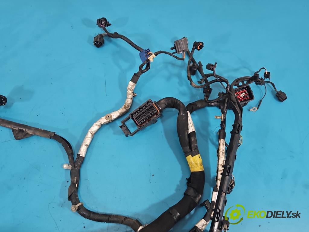 Jaguar XF II X260 2015- 3.0 V6 340KM automatic 250 kW 2995 cm3 4- Balíček: motoru GX53-12C508-DB