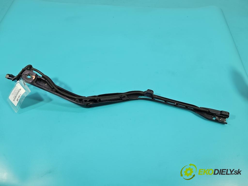 Volvo S90 II 2016- 2.0 T 320KM automatic 235 kW 1969 cm3 4- rameno stěrače levé 31440420