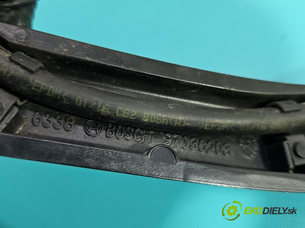 Volvo S90 II 2016- 2.0 T 320KM automatic 235 kW 1969 cm3 4- rameno stěrače levé 31440420