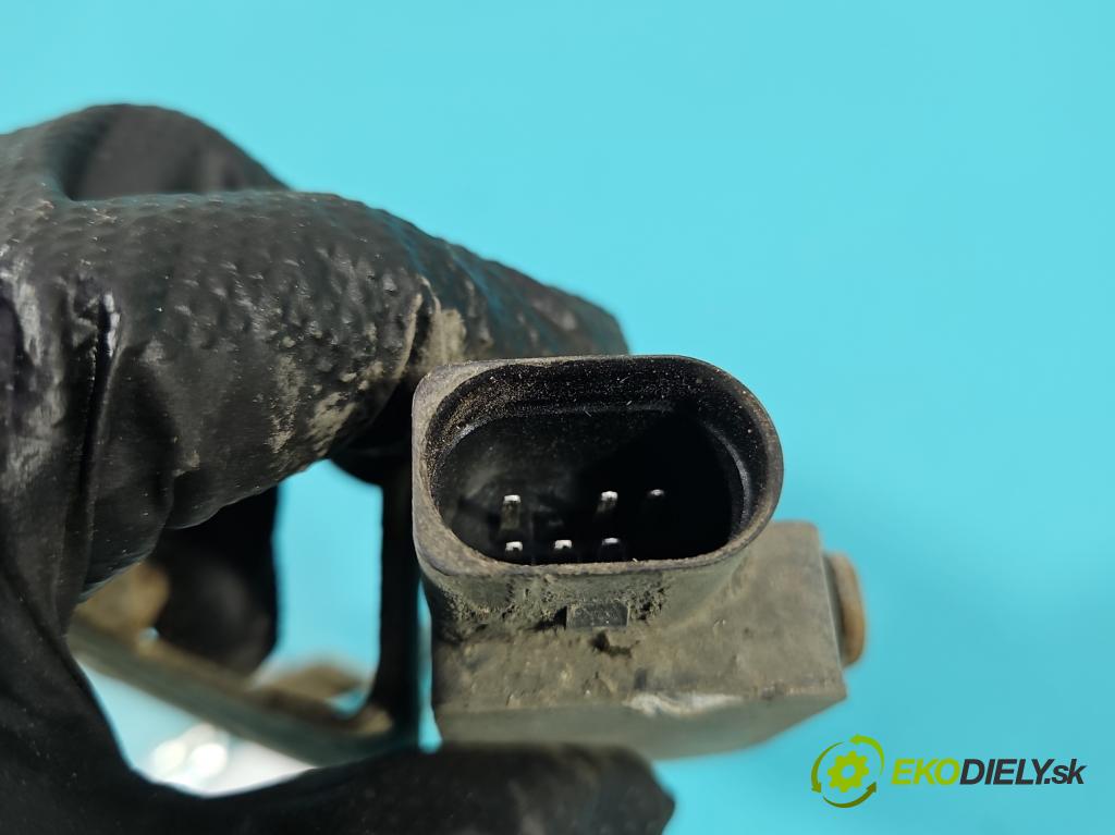 Kia Sportage III 2010-2015 2.0 crdi 136hp automatic 100 kW 1995 cm3 5- snímač nastavení xenon 6PM010017-31 (Snímač)