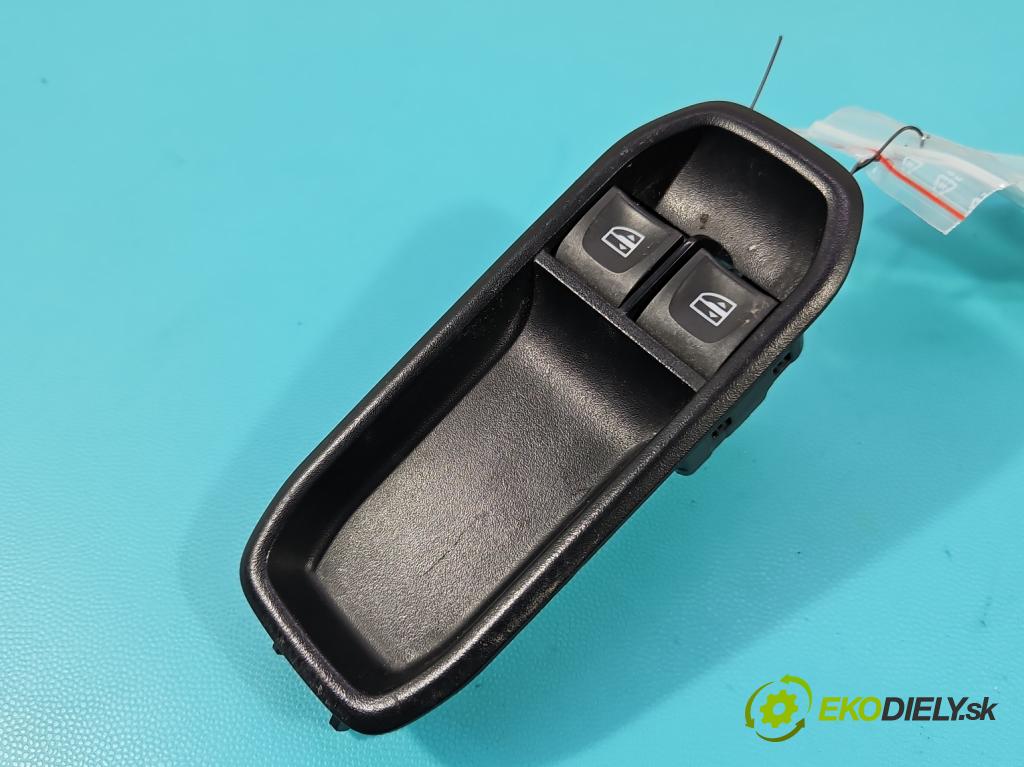 Renault Express 1.5 dci 95 HP manual 70 kW 1461 cm3 5- prepínač okien spätných zrkadiel 809619758R