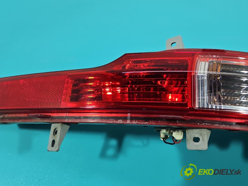 Kia Sportage III 2010-2015 2.0 crdi 136 HP automatic 100 kW 1995 cm3 5- svetlo / reflektor zadné pravé nárazník 92406-3U3