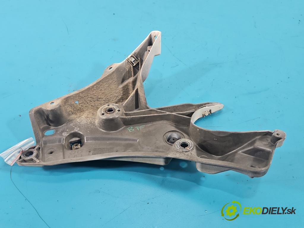 Volvo S90 II 2016- 2.0 T 320KM automatic 235 kW 1969 cm3 4- Upevnenie: 31378985