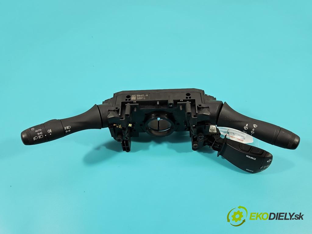Renault Express 1.5 dci 95 hp manual 70 kW 1461 cm3 5- Přepínač sdružený 255671844R (Páčky pod volantem)