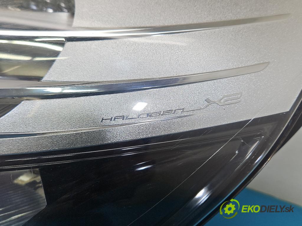 Renault Clio IV 2012-2020 1.2 16V 73 HP manual 54 kW 1149 cm3 5- Reflektor: ľavý 260601475R (Kľučka dverí ostatné)