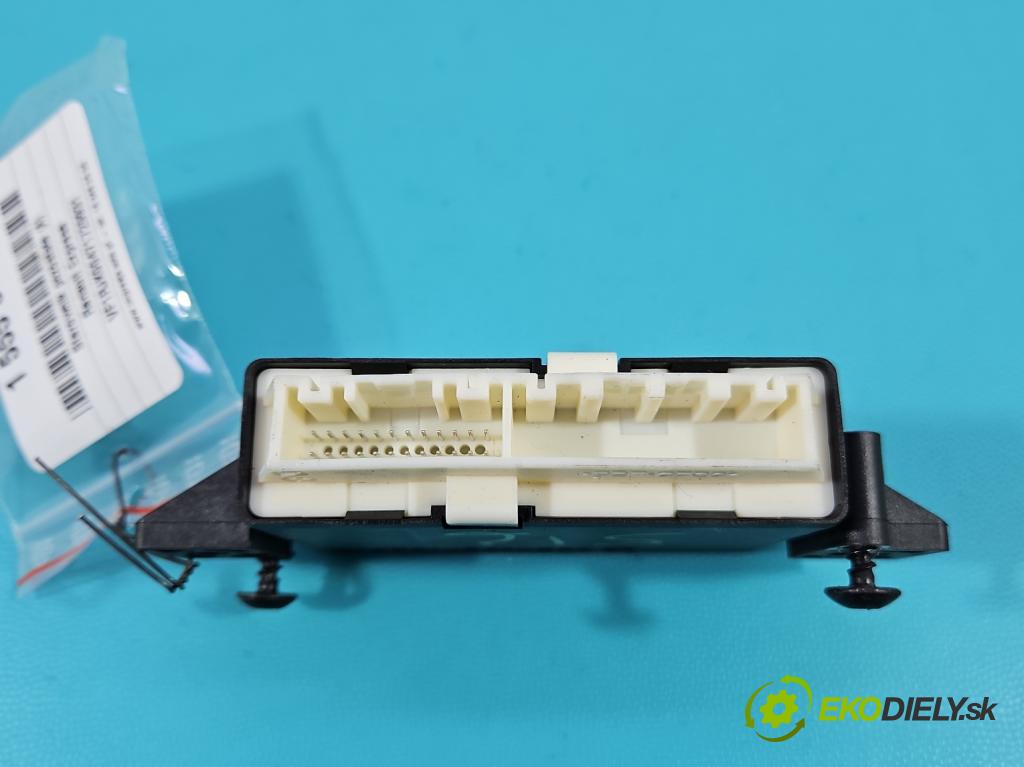 Renault Express 1.5 dci 95 HP manual 70 kW 1461 cm3 5- riadiaca jednotka ostatné 259905848R