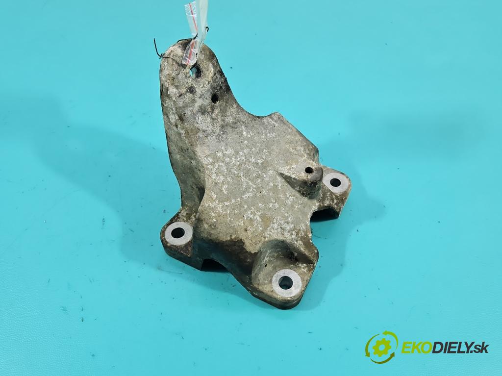 Jaguar XF II X260 2015- 3.0 V6 340KM: automatic 250 kW 2995 cm3 4- držiak motora GX63-6037-BA