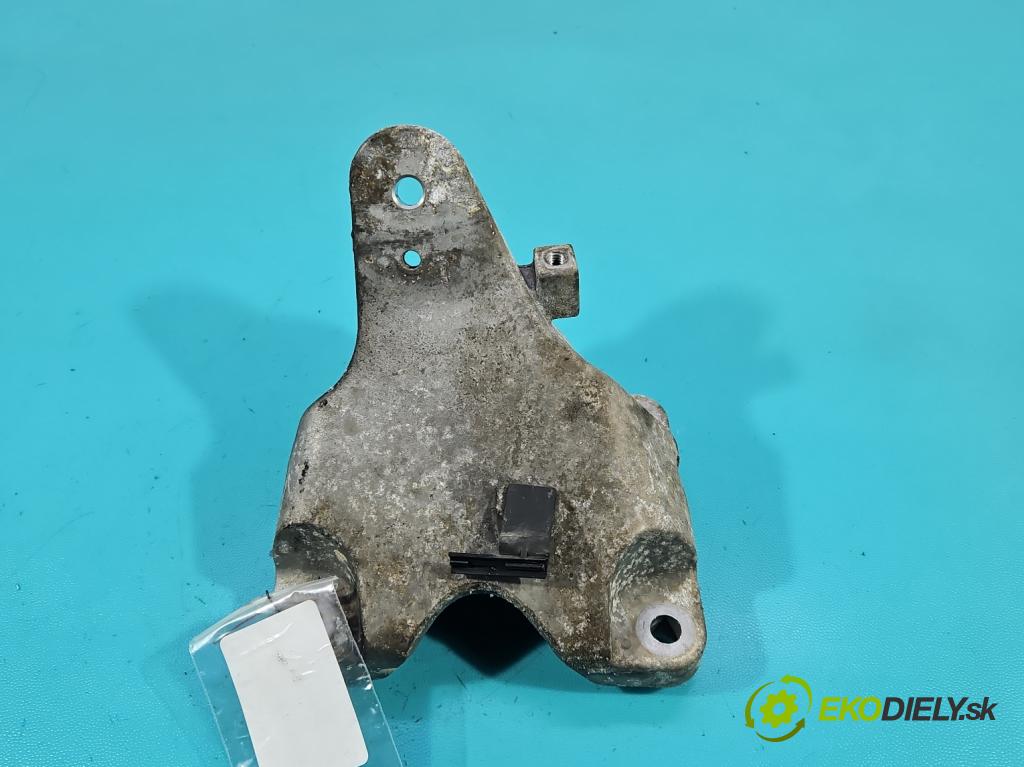 Jaguar XF II X260 2015- 3.0 V6 340KM: automatic 250 kW 2995 cm3 4- držiak motora GX63-6061-BB