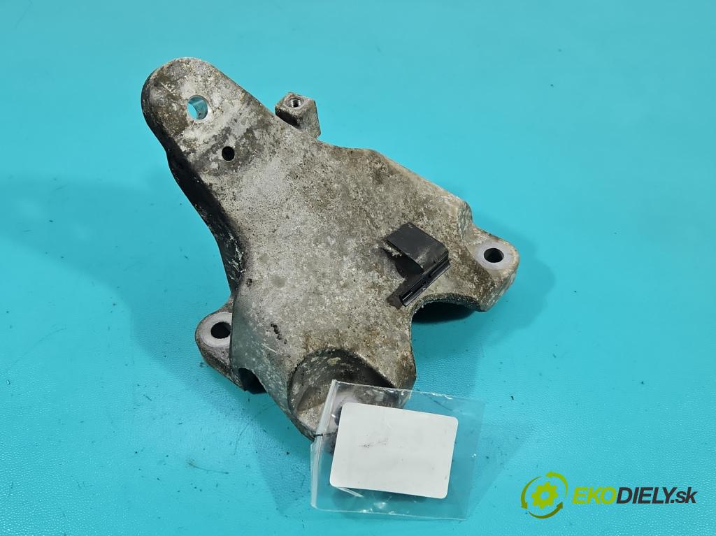 Jaguar XF II X260 2015- 3.0 V6 340KM: automatic 250 kW 2995 cm3 4- držiak motora GX63-6061-BB