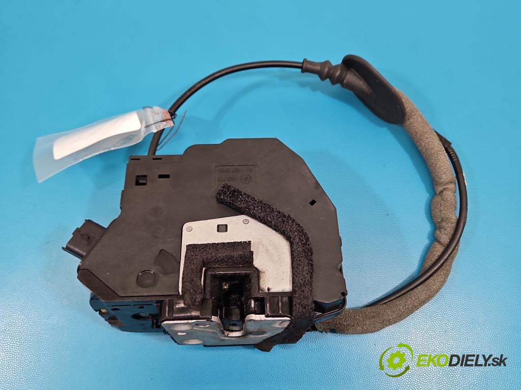 Renault Clio IV 2012-2020 1.2 16V 73 HP manual 54 kW 1149 cm3 5- zámok predné pravý 805004945R