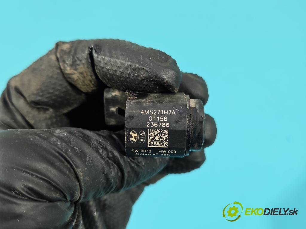 Kia Sportage III 2010-2015 2.0 crdi 136 HP automatic 100 kW 1995 cm3 5- snímač parkovaní: 4MS271H7A