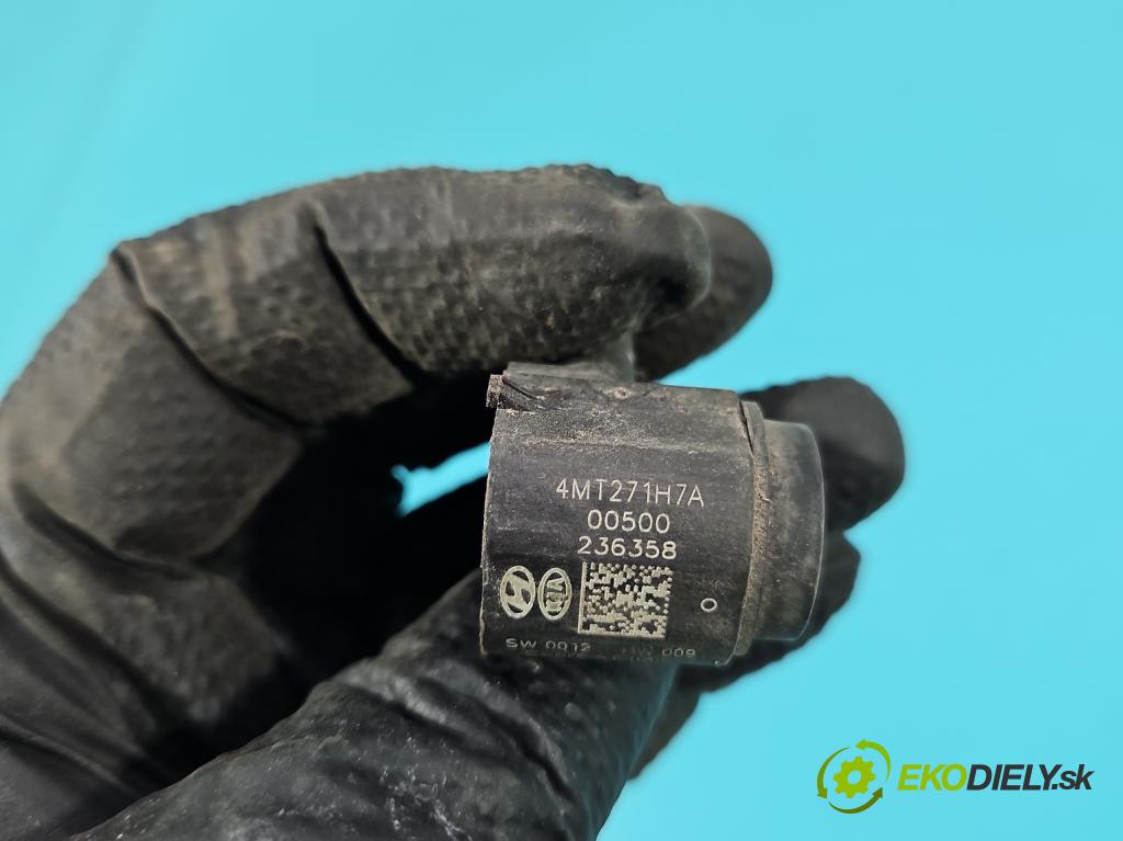 Kia Sportage III 2010-2015 2.0 crdi 136 HP automatic 100 kW 1995 cm3 5- snímač parkovaní: 4MT271H7A