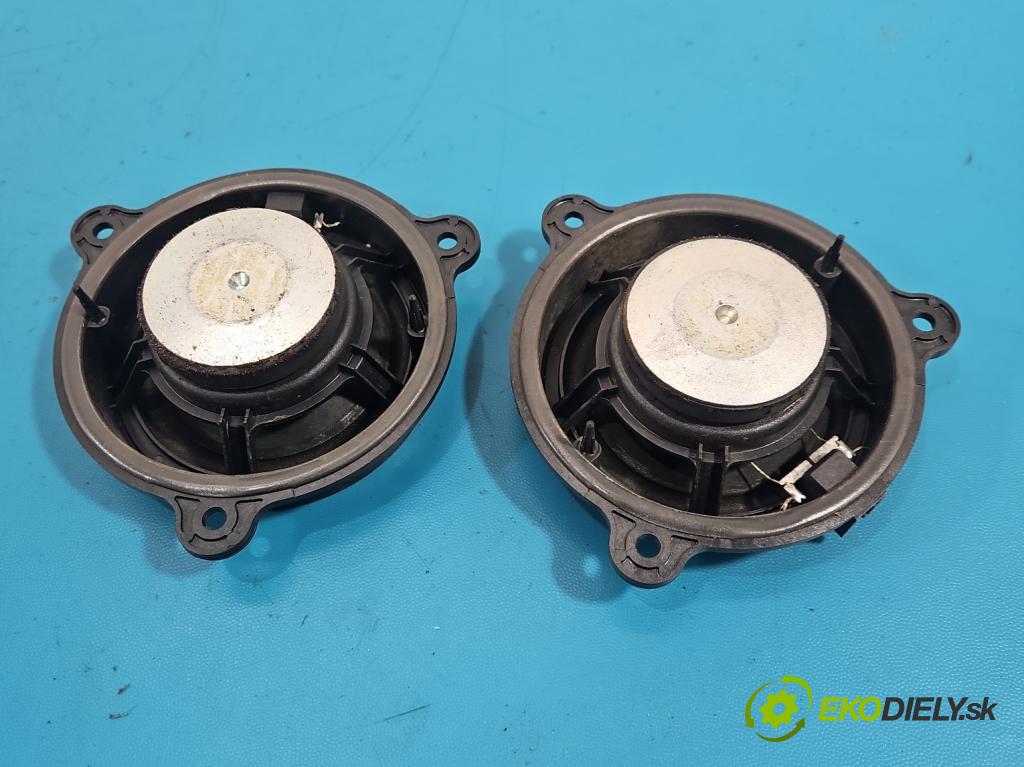 Renault Clio IV 2012-2020 1.2 16V 73 HP manual 54 kW 1149 cm3 5- reproduktory komplet 210098030021