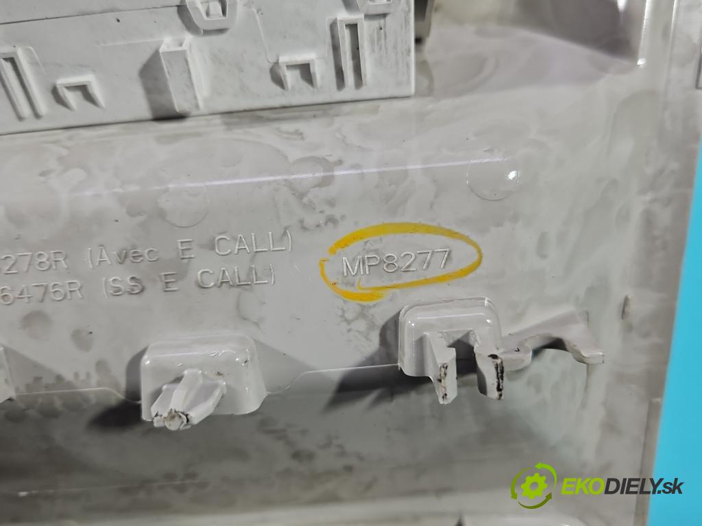 Renault Express 1.5 dci 95 HP manual 70 kW 1461 cm3 5- svetlo / reflektor interiéra 969816278R