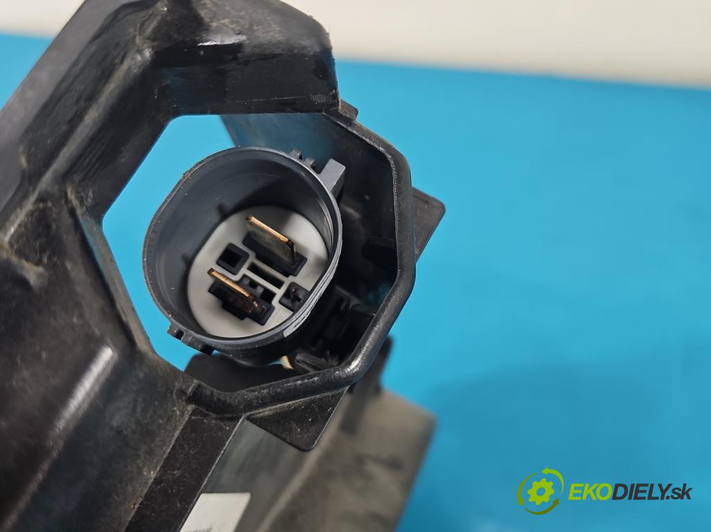 Volvo S90 II 2016- 2.0 T 320KM automatic 235 kW 1969 cm3 4- Ventilátor chladiča 31657361