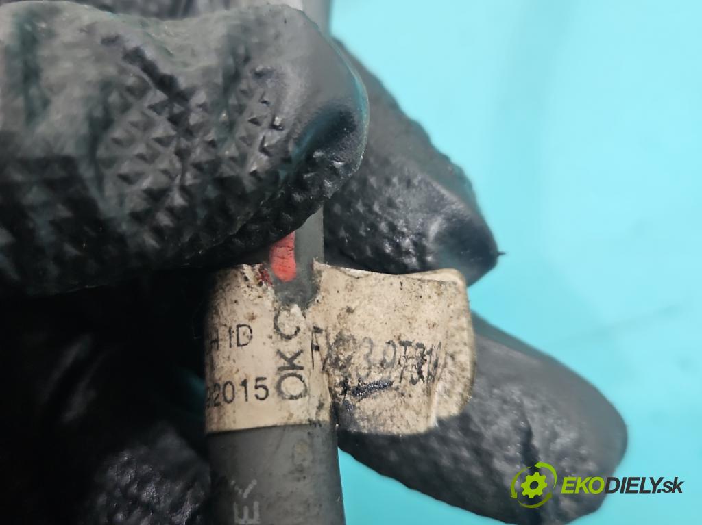 Jaguar XF II X260 2015- 3.0 V6 340KM automatic 250 kW 2995 cm3 4- trubka palivový