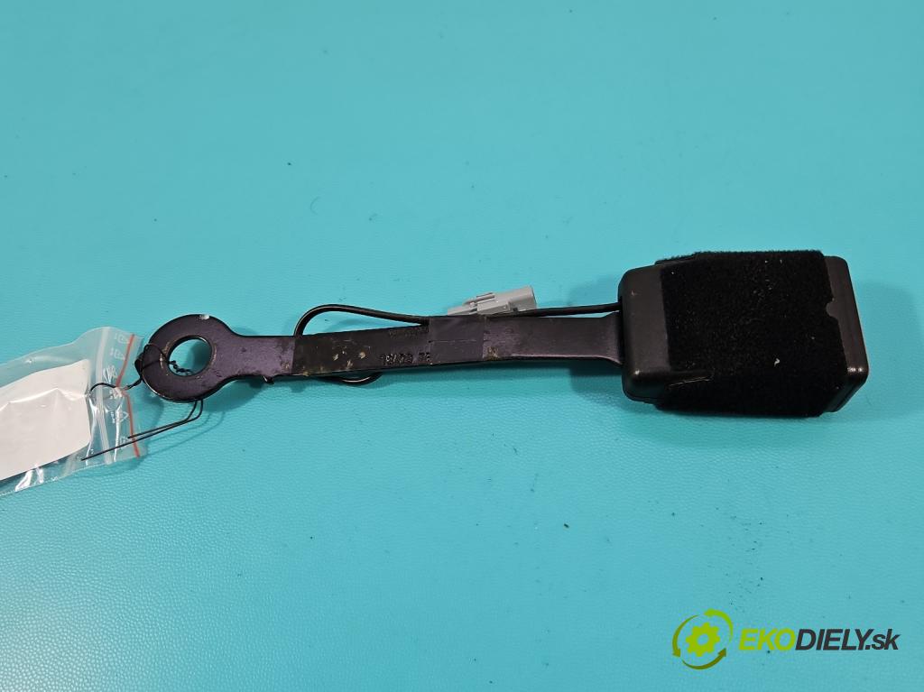 Renault Express 1.5 dci 95 HP manual 70 kW 1461 cm3 5- pas bezpečnosť: predné ľavý 648478900C