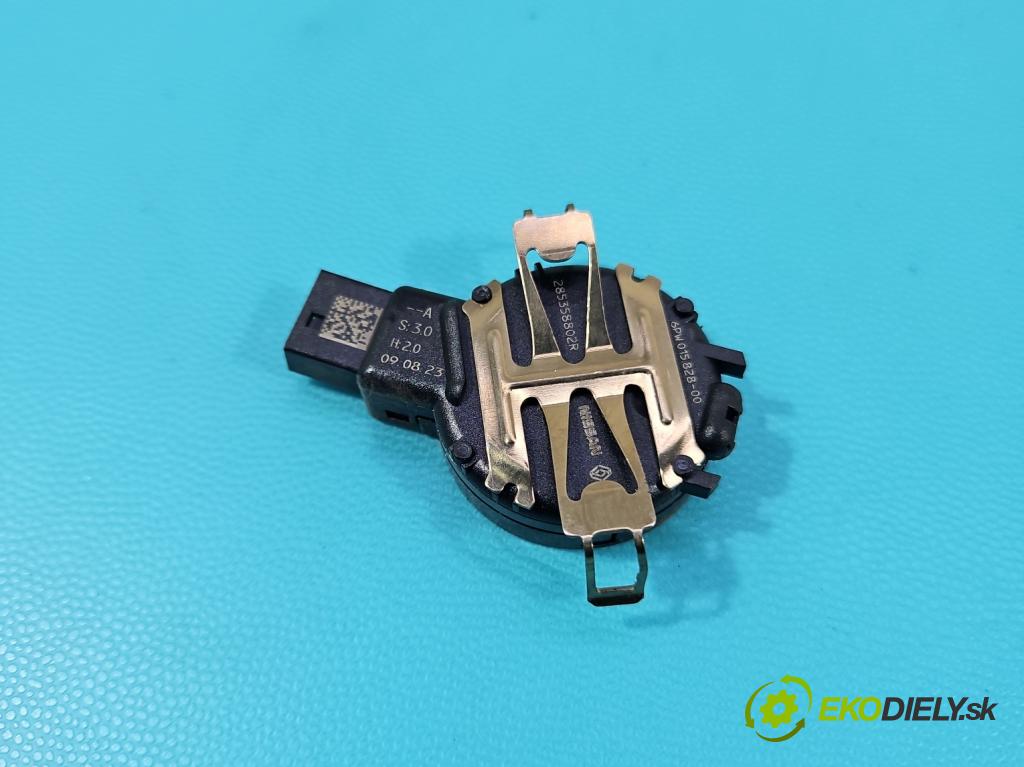 Renault Express 1.5 dci 95 HP manual 70 kW 1461 cm3 5- snímač déšť: 285358802R (Snímač dažďa)