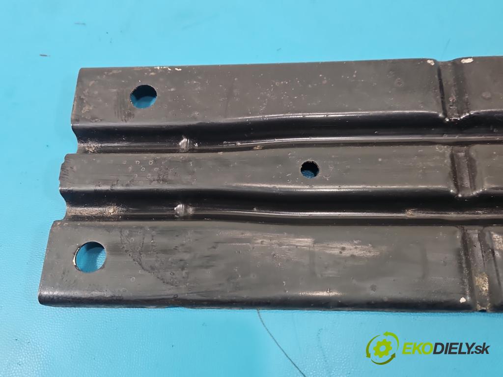 Volvo S90 II 2016- 2.0 T 320KM automatic 235 kW 1969 cm3 4- Upevnenie: 31420707