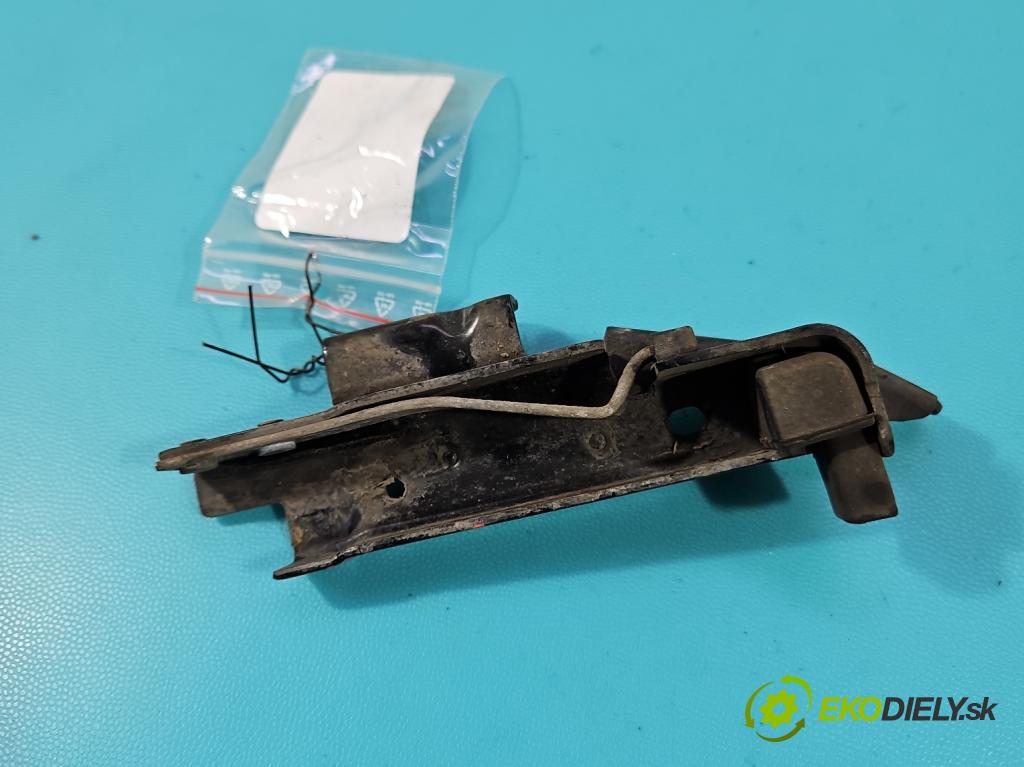 Renault Express 1.5 dci 95 HP manual 70 kW 1461 cm3 5- Zastaviť: dvere 824305251RD