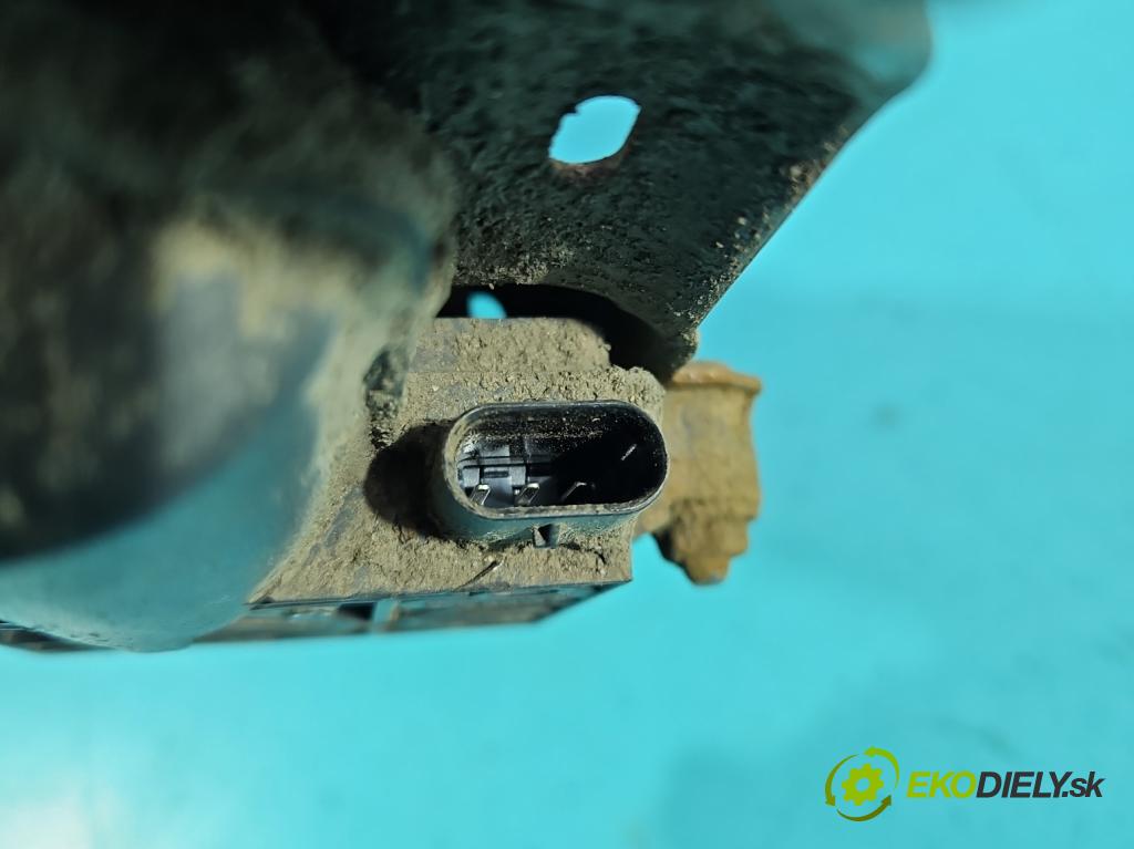 Volvo S90 II 2016- 2.0 T 320KM automatic 235 kW 1969 cm3 4- Trubka: