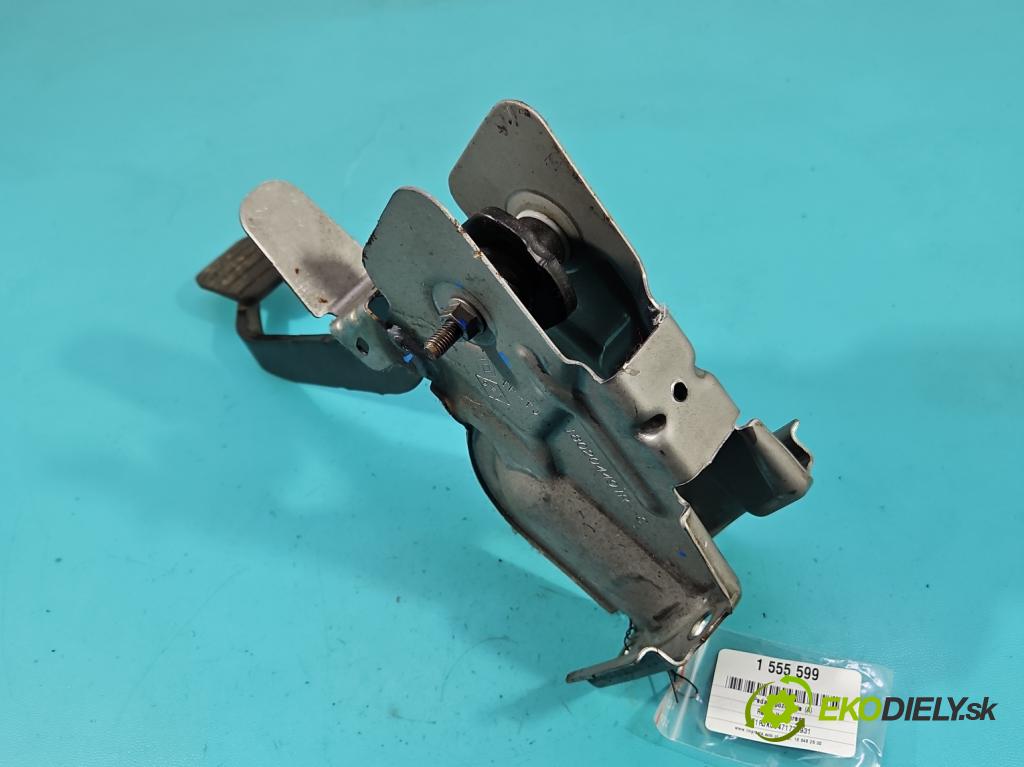 Renault Express 1.5 dci 95 HP manual 70 kW 1461 cm3 5- pedále ostatné 180204491R