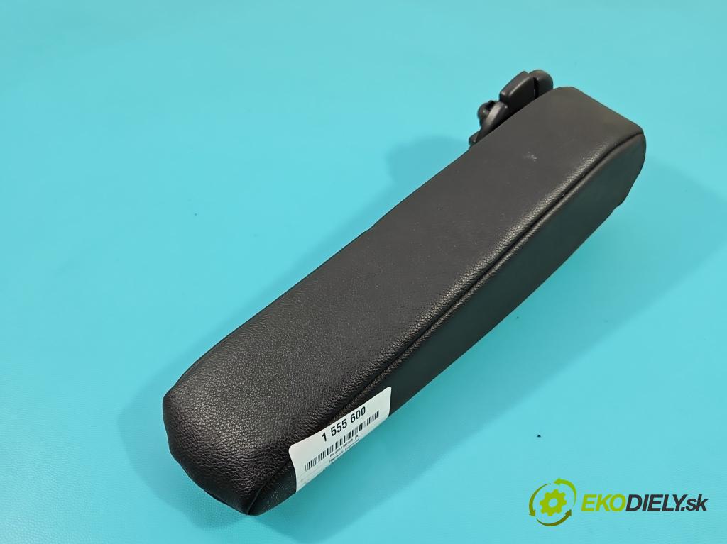 Renault Express 1.5 dci 95 HP manual 70 kW 1461 cm3 5- operadlo (Lakťová opierka)