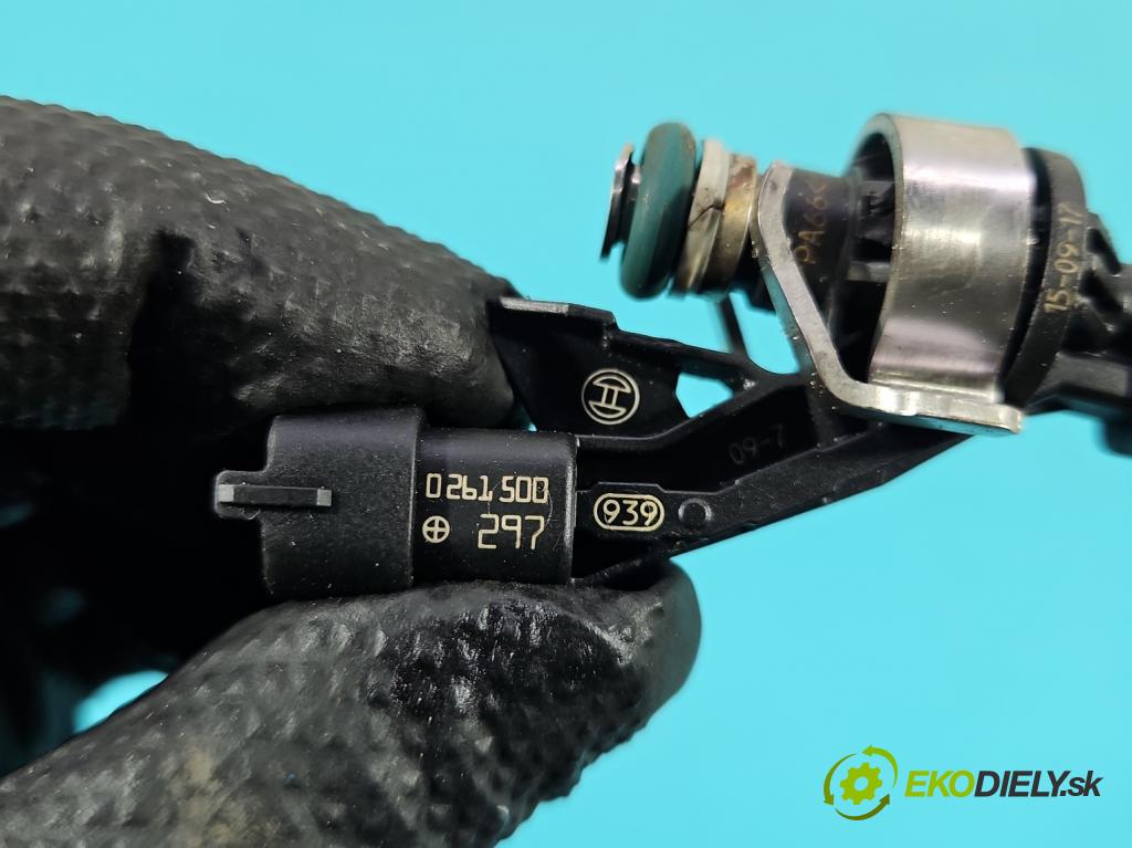 Jaguar XF II X260 2015- 3.0 V6 340KM: automatic 250 kW 2995 cm3 4- vstrek 0261500297 (Vstrekovač paliva)