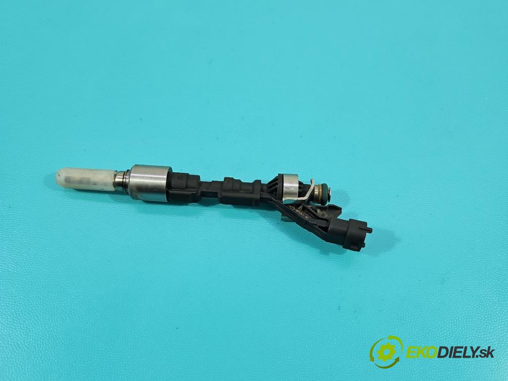 Jaguar XF II X260 2015- 3.0 V6 340KM: automatic 250 kW 2995 cm3 4- vstrek 0261500297 (Vstrekovač paliva)