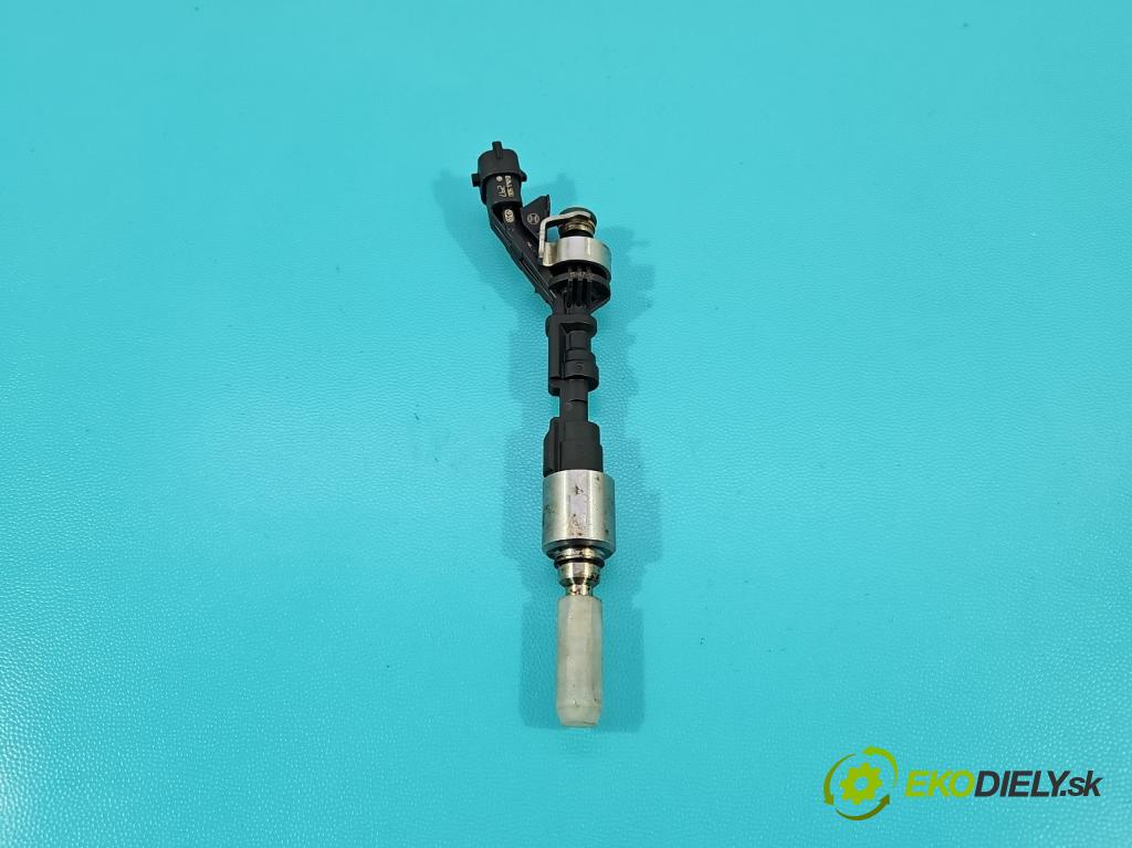 Jaguar XF II X260 2015- 3.0 V6 340KM: automatic 250 kW 2995 cm3 4- vstrek 0261500297 (Vstrekovač paliva)