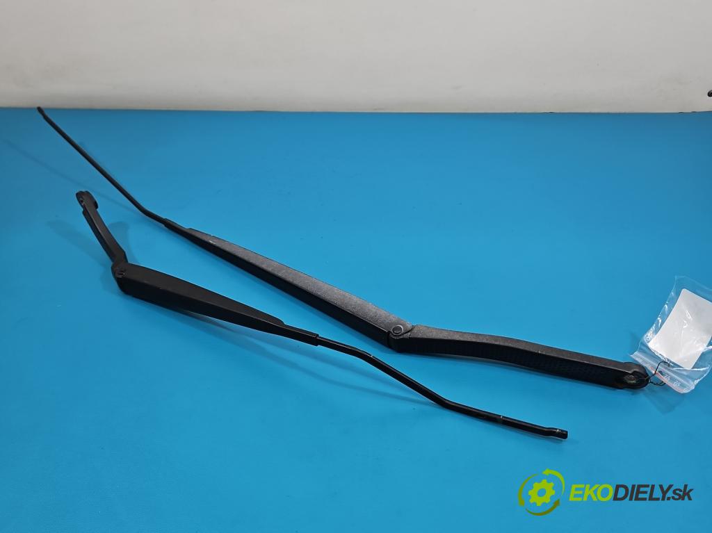 Renault Clio IV 2012-2020 1.2 16V 73 hp manual 54 kW 1149 cm3 5- rameno stěrače přední komplet 288861373R