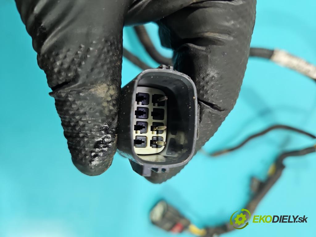 Jaguar XF II X260 2015- 3.0 V6 340KM: automatic 250 kW 2995 cm3 4- Zväzok: riadeni manažérske: GX73-14F427-AD