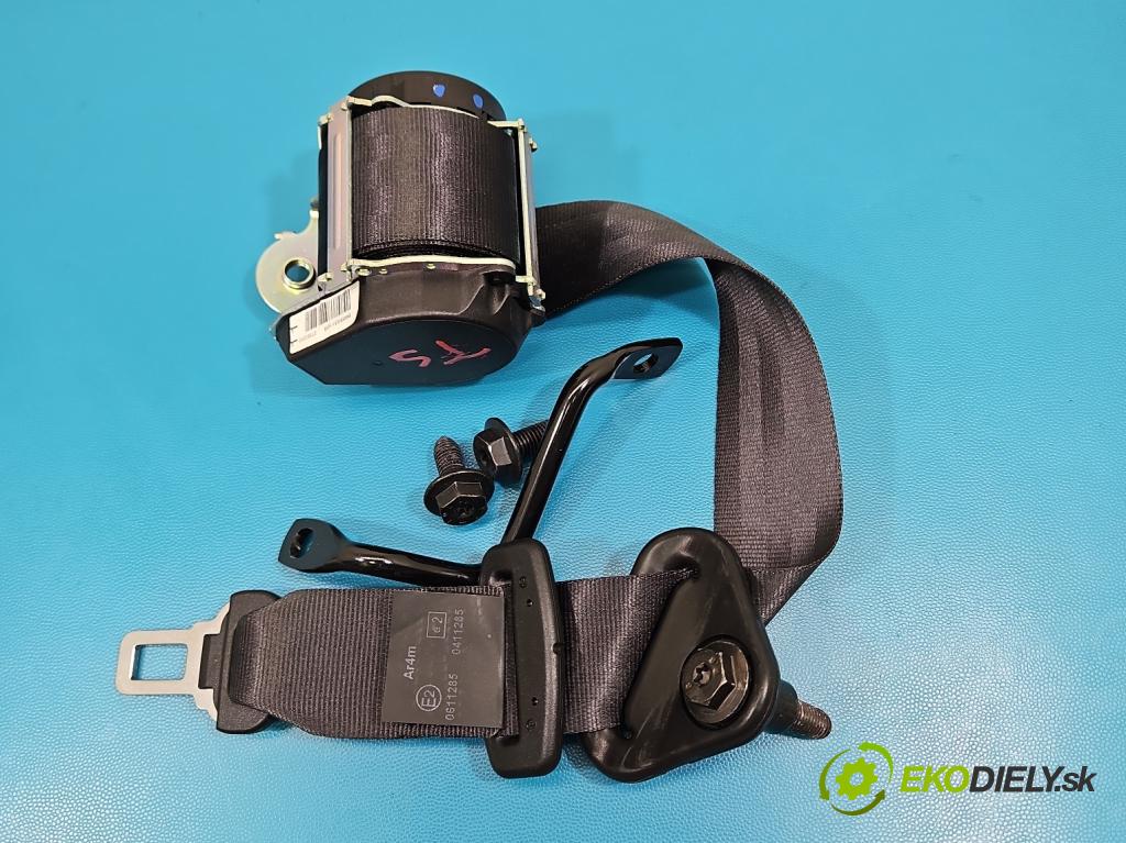 Renault Clio IV 2012-2020 1.2 16V 73 HP manual 54 kW 1149 cm3 5- pas bezpečnosť: zadné stredný 888503110R