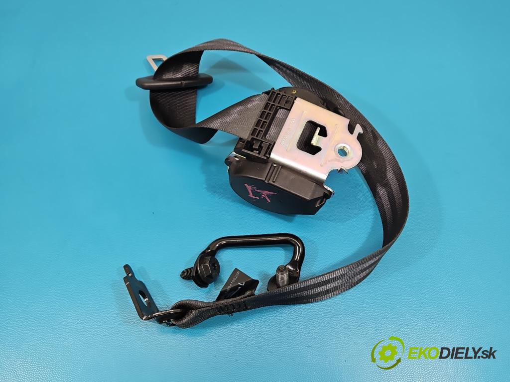 Renault Clio IV 2012-2020 1.2 16V 73 HP manual 54 kW 1149 cm3 5- pas bezpečnosť: zadné ľavý 888419629R