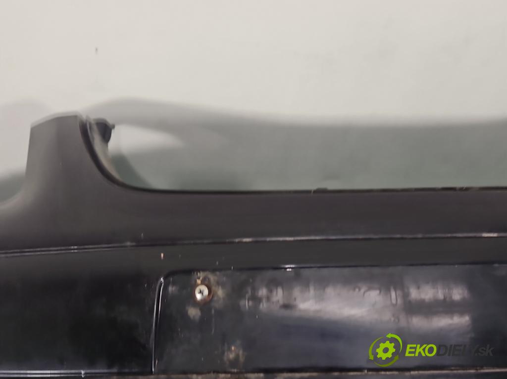 Vw Touran I 2003-2015 2.0 tdi 160 HP manual 118 kW 1968 cm3 5- nárazník predné  (Kľučka dverí ostatné)