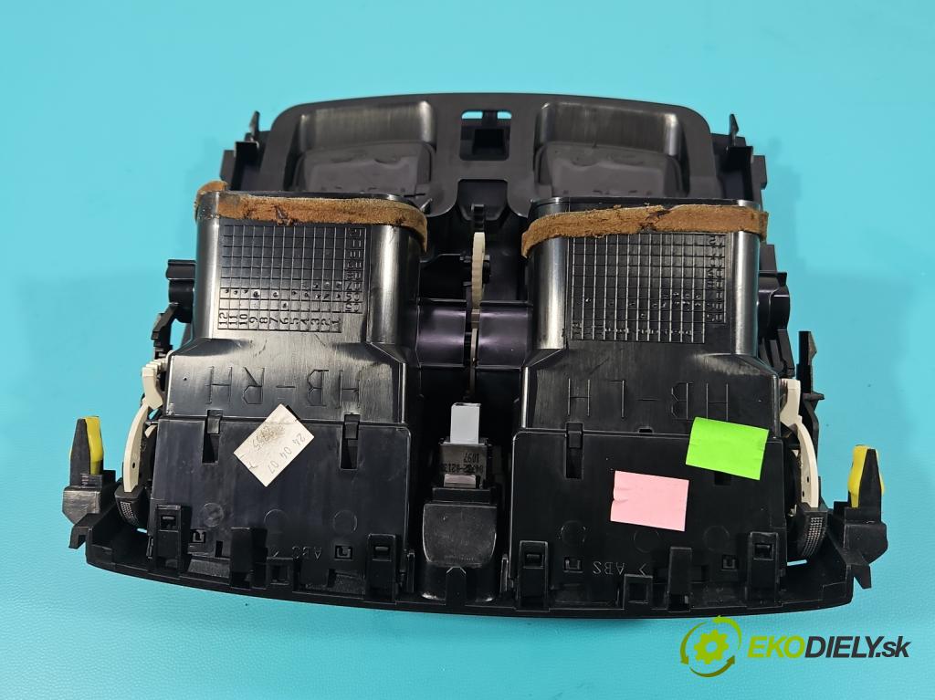 Toyota Auris I 2006-2013 2.0 D4D 126 hp manual 93 kW 1998 cm3 5- Mřížka: topení medián: 55670-02110 (Mřížka topení)