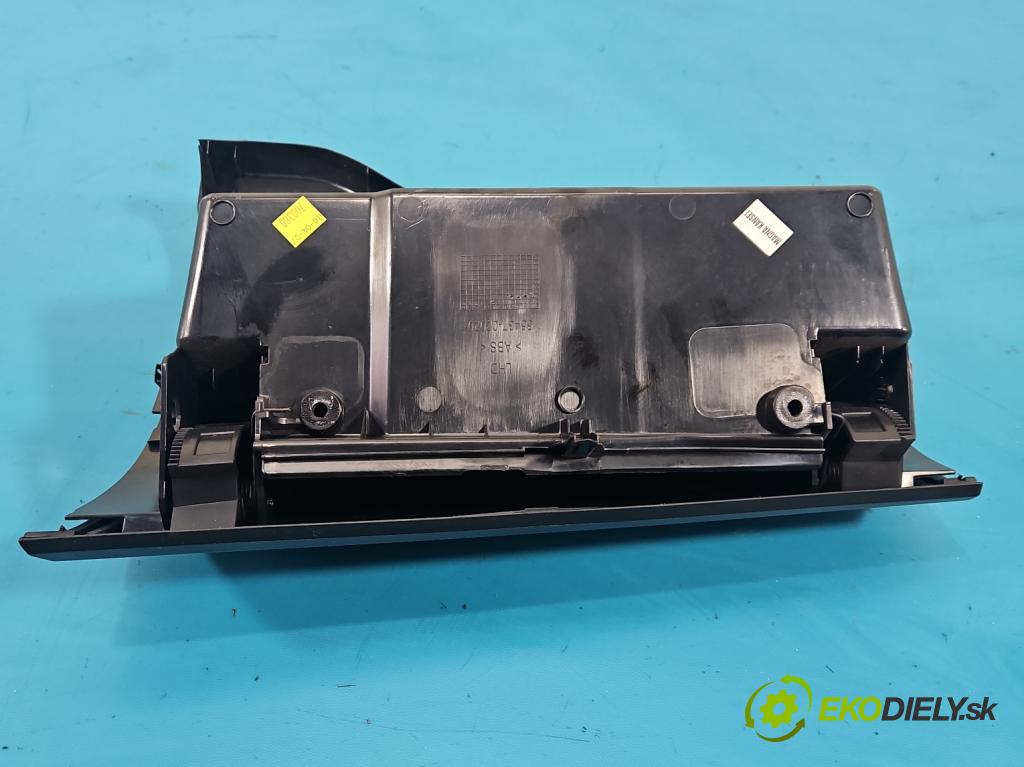 Toyota Auris I 2006-2013 2.0 D4D 126 HP manual 93 kW 1998 cm3 5- kastlík 55437-02020