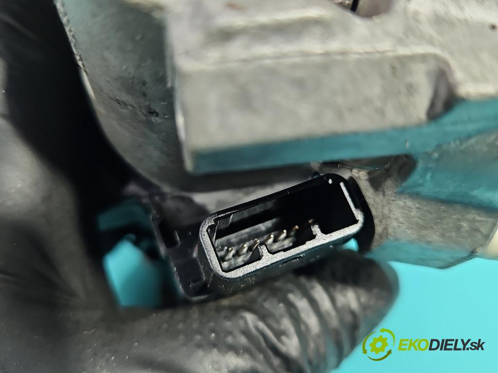 Toyota Auris I 2006-2013 2.0 D4D 126 hp manual 93 kW 1998 cm3 5- spínací skříňka 45020-0204 (Spínací skříňka)