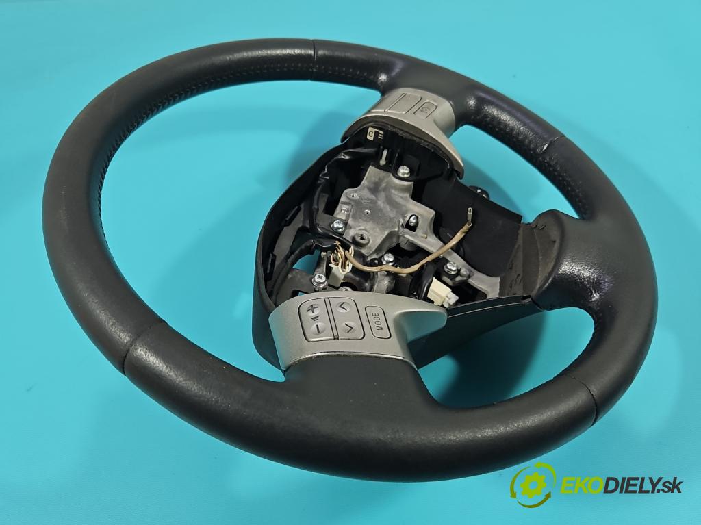 Toyota Auris I 2006-2013 2.0 D4D 126 HP manual 93 kW 1998 cm3 5- volant  (Volant)