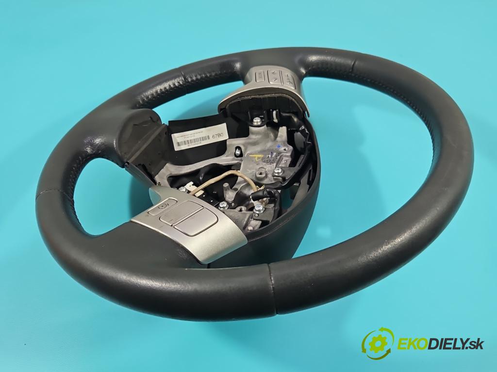 Toyota Auris I 2006-2013 2.0 D4D 126 HP manual 93 kW 1998 cm3 5- volant  (Volant)