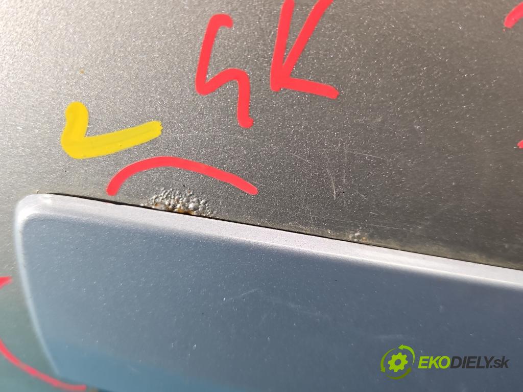 Toyota Auris I 2006-2013 2.0 D4D 126 HP manual 93 kW 1998 cm3 5- zadna kufor  (Kapota zadná (kufor))