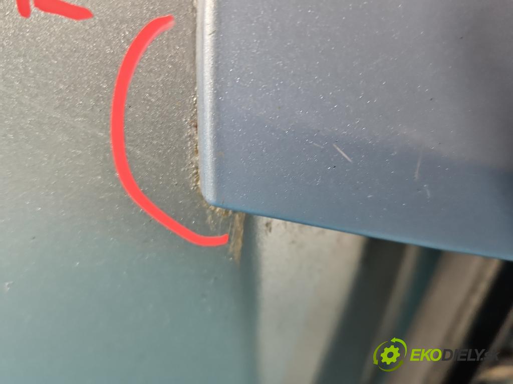 Toyota Auris I 2006-2013 2.0 D4D 126 HP manual 93 kW 1998 cm3 5- zadna kufor  (Kapota zadná (kufor))