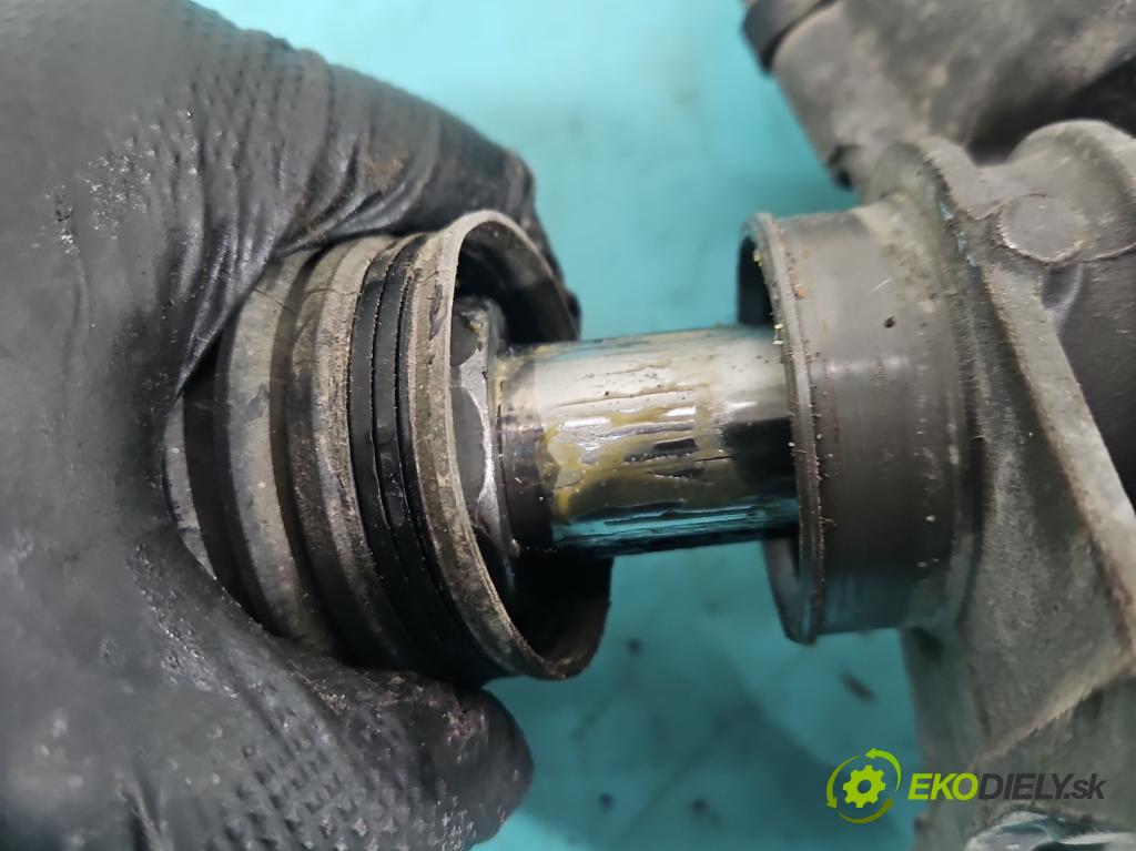 Vw Touran I 2003-2015 2.0 tdi 160 HP manual 118 kW 1968 cm3 5- Ozubené kolo: volant 1K1423105B