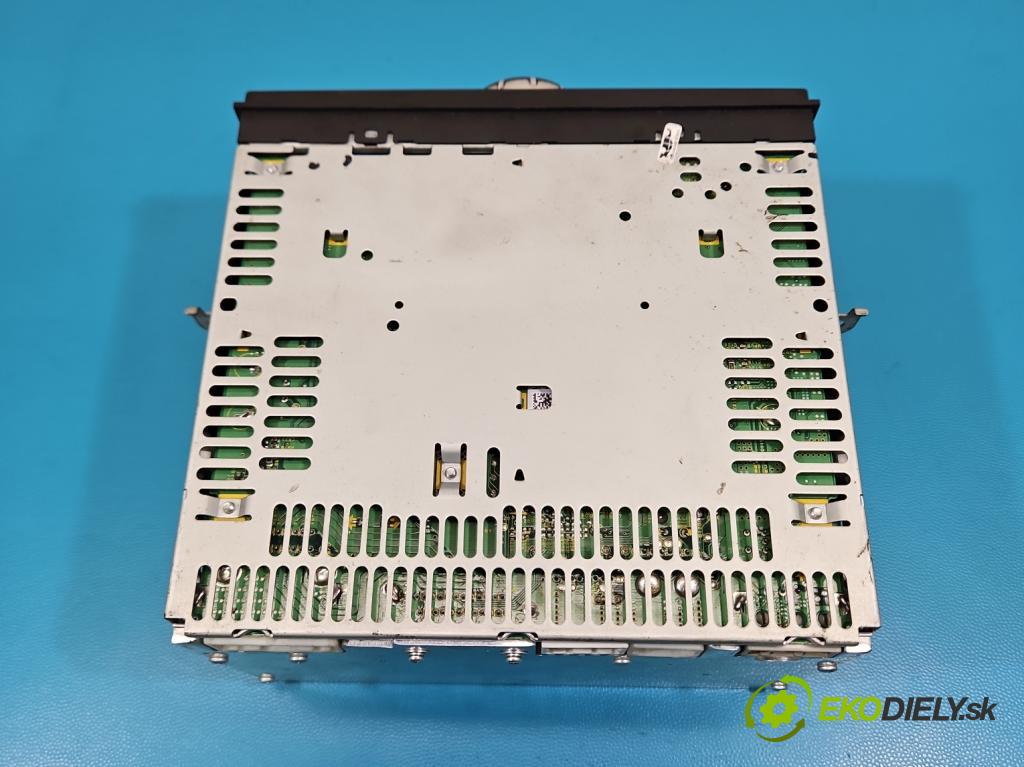 Nissan Qashqai I J10 2006-2013 1.6 16V 117 HP manual 86 kW 1598 cm3 5- Radio originál 28184JD45A