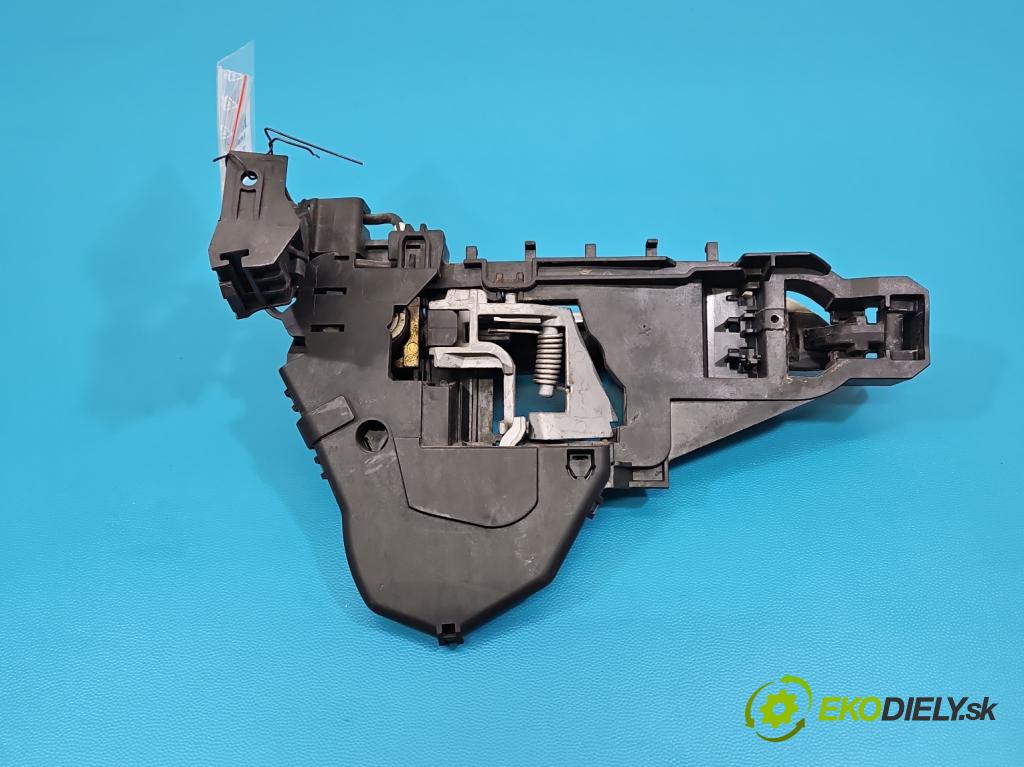 Mercedes B W245 2005-2011 2.0 CDI 109 HP manual 80 kW 1992 cm3 5- rukoväť predné ľavé mimo: A1697600934 (Kľučka dverí vonkajšia predná ľavá)