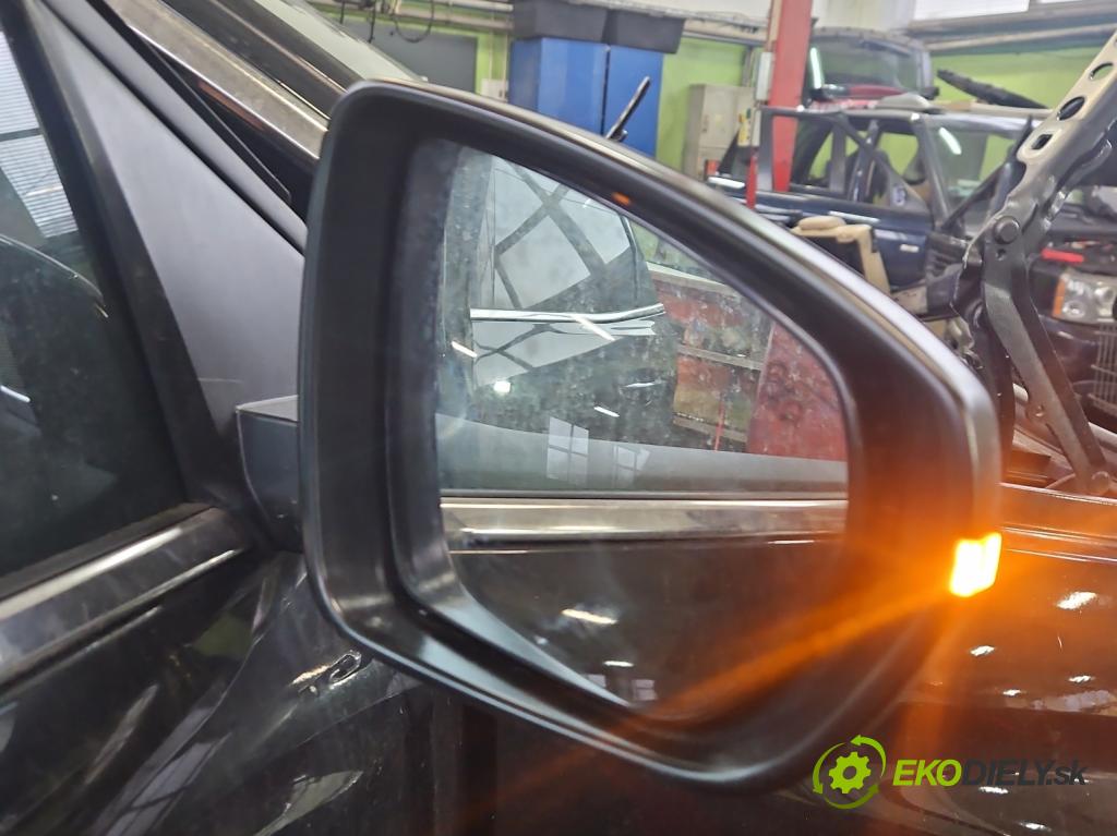 Peugeot 3008 II 2016-2023 1.5 hdi 131 HP automatic 96 kW 1499 cm3 5- zrkadlo pravé  (Kľučka dverí ostatné)