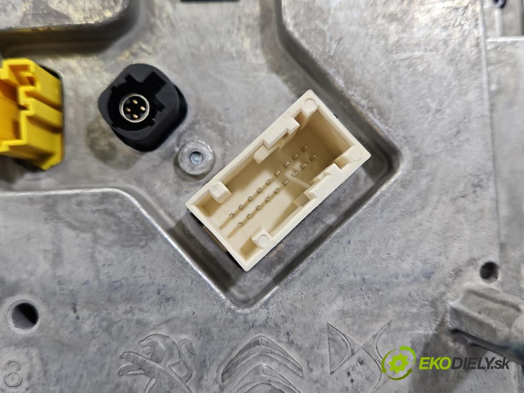 Peugeot 3008 II 2016-2023 1.5 hdi 131 hp automatic 96 kW 1499 cm3 5- Přístrojová deska 9850673180 (Přístrojová deska)