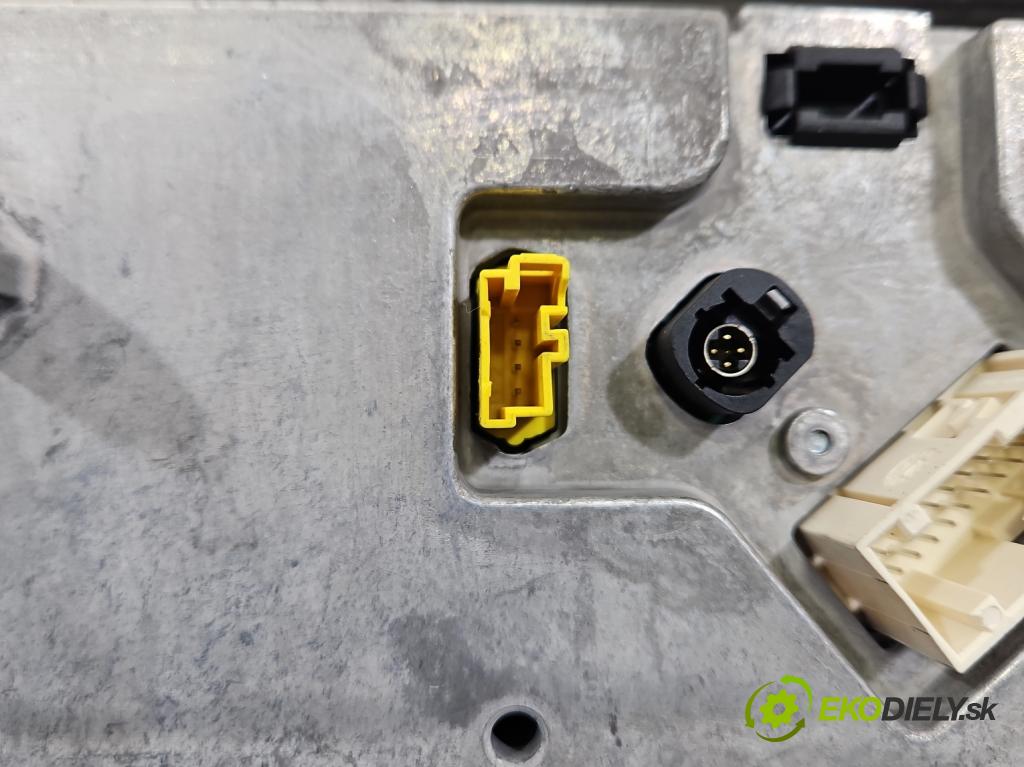 Peugeot 3008 II 2016-2023 1.5 hdi 131 hp automatic 96 kW 1499 cm3 5- Přístrojová deska 9850673180 (Přístrojová deska)