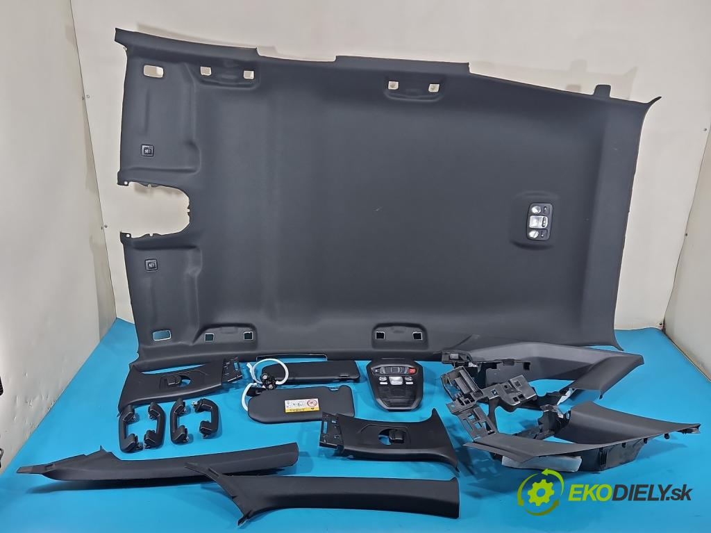 Peugeot 3008 II 2016-2023 materiál / JAK na foto